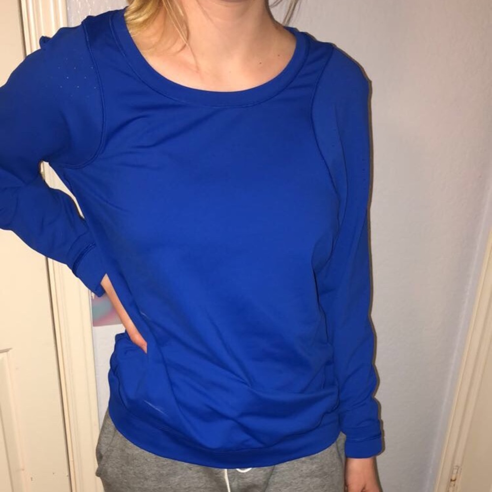 Royal blue lululemon athletic shirt